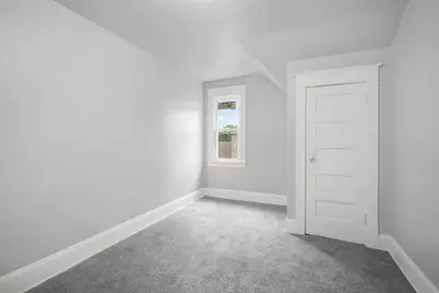 5622 N 36th St, Milwaukee, WI 53209 - Photo 13