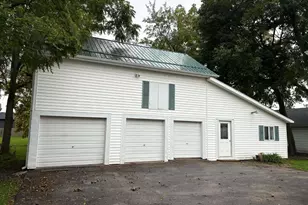 829 14th Ave, Racine, WI 53182 - Photo 5