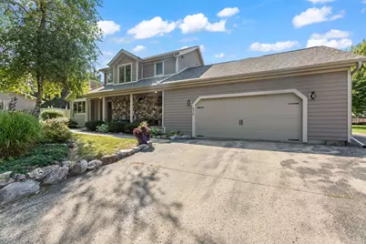 570  Connor Ct, Lake Mills, WI 53551 - Photo 3