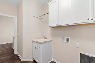 1383 Prairie Creek Cir, Oconomowoc, WI 53066 - Photo 27