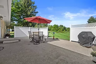 7306 12th St, Somers, WI 53144 - Photo 5