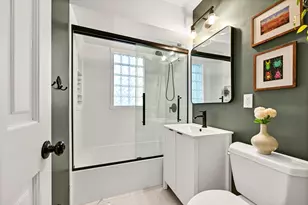 2610 N 75th St, Wauwatosa, WI 53213 - Photo 17