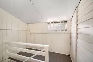 1616 N Warren Ave, Milwaukee, WI 53202 - Photo 15