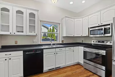 326 S Silver Lake St, Oconomowoc, WI 53066 - Photo 17