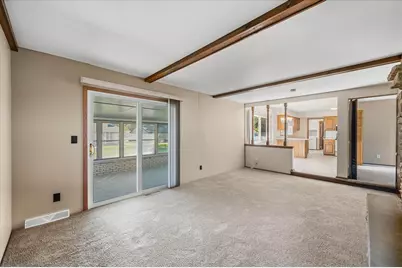 12605 W Wilbur Dr, New Berlin, WI 53151 - Photo 15