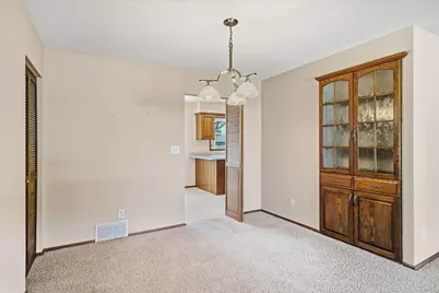 12605 W Wilbur Dr, New Berlin, WI 53151 - Photo 5