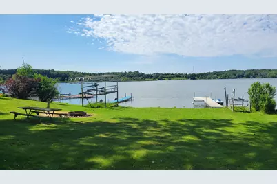 N7049  Oakwood Rd, Richmond, WI 53190 - Photo 3