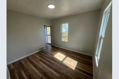 2043  Clark St, Racine, WI 53403 - Photo 11