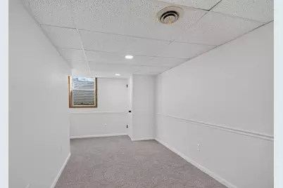 8101  62nd Ave, Kenosha, WI 53142 - Photo 25