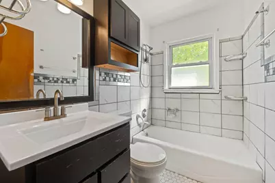 5070 N 20th St, Milwaukee, WI 53209 - Photo 9