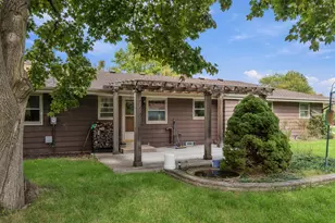 5503 W Silverleaf Ln, Brown Deer, WI 53223 - Photo 23