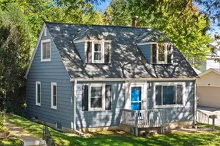 9020 W Vincent Pl, West Allis, WI 53214 - Photo 25