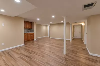 10166 S Nicholson Rd, Oak Creek, WI 53154 - Photo 21