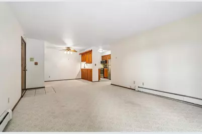 8560 W Waterford Ave #1, Greenfield, WI 53228 - Photo 19