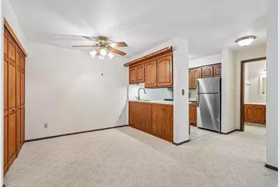 8560 W Waterford Ave #1, Greenfield, WI 53228 - Photo 7
