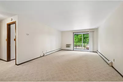 8560 W Waterford Ave #1, Greenfield, WI 53228 - Photo 3