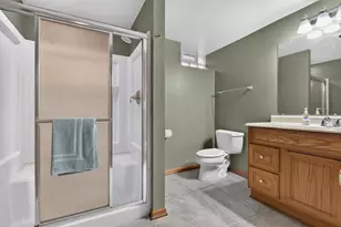 4134 S Victoria Ct, New Berlin, WI 53151 - Photo 29