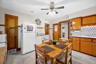 2546 S Howell Ave, Milwaukee, WI 53207 - Photo 5