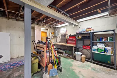 2546 S Howell Ave, Milwaukee, WI 53207 - Photo 33