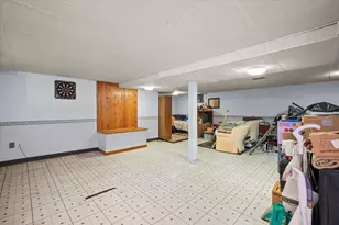 2546 S Howell Ave, Milwaukee, WI 53207 - Photo 29