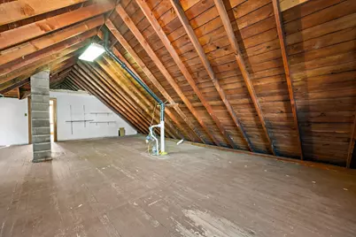2546 S Howell Ave, Milwaukee, WI 53207 - Photo 25