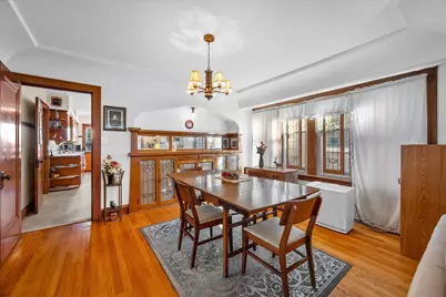 2546 S Howell Ave, Milwaukee, WI 53207 - Photo 15