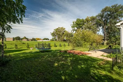 400 W Market St, Burlington, WI 53105 - Photo 23