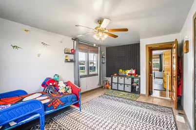 400 W Market St, Burlington, WI 53105 - Photo 15