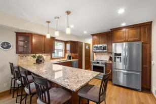 5444 N Dexter Ave, Glendale, WI 53209 - Photo 5