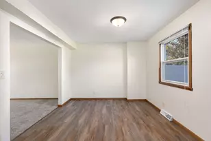 2700 Albany Ct, Waukesha, WI 53188 - Photo 9