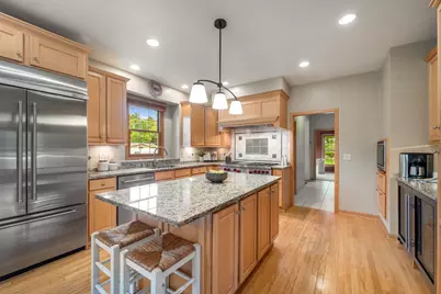 11235 N Westwood Cir, Mequon, WI 53097 - Photo 11
