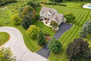 11235 N Westwood Circle, Mequon, WI 53097 - Photo 45