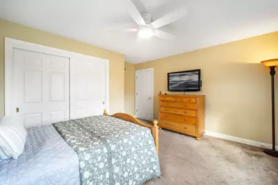 11235 N Westwood Cir, Mequon, WI 53097 - Photo 27