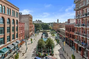 191 N Broadway, Milwaukee, WI 53202 - Photo 31