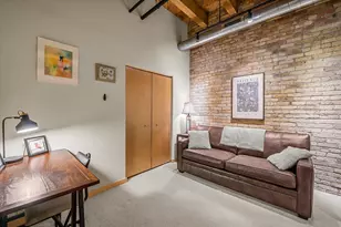 191 N Broadway, Milwaukee, WI 53202 - Photo 19