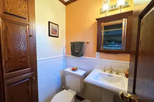 1804 W Clayton Crest Ave, Milwaukee, WI 53221 - Photo 25