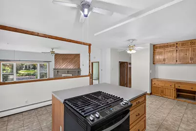 901 S Stuart Rd, Racine, WI 53406 - Photo 7