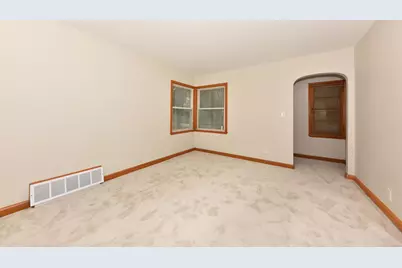 4622 N 19th St, Milwaukee, WI 53209 - Photo 5