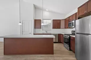 321 Bowing Wy, Lake Geneva, WI 53147 - Photo 7