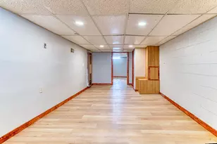 6622 N 51st St, Milwaukee, WI 53223 - Photo 43