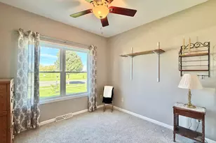 219 N Autumn Dr, Delavan, WI 53115 - Photo 15