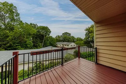 13370 W Bluemound Rd #3, Elm Grove, WI 53122 - Photo 17