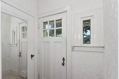 614  Wolff St, Racine, WI 53402 - Photo 7