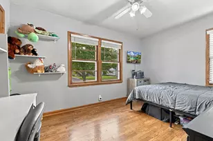 W166N8570 Theodore Ave, Menomonee Falls, WI 53051 - Photo 15