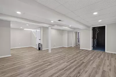 4945 N 57th St, Milwaukee, WI 53218 - Photo 21