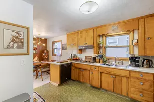 871 Valley View Dr, Richland Center, WI 53581 - Photo 7