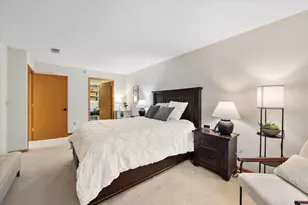 1976 Parknoll Ln, Port Washington, WI 53074 - Photo 29