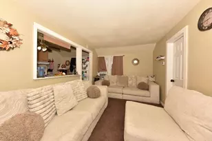 2244 S 55th St, West Allis, WI 53219 - Photo 15