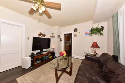 2244 S 55th St, West Allis, WI 53219 - Photo 5