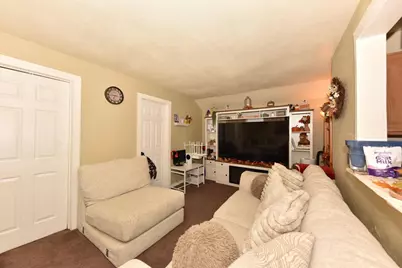 2244 S 55th St, West Allis, WI 53219 - Photo 17